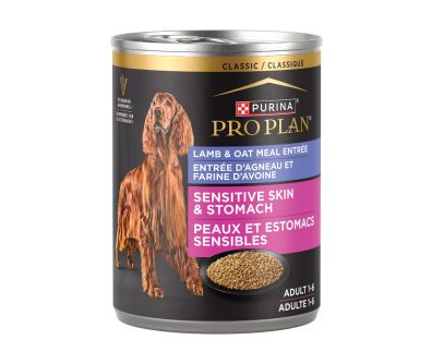Purina Pro Plan dog food package label highlighting Made with Real Lamb for a Taste Dogs Love