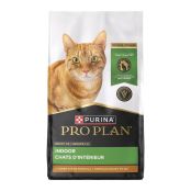 A bag of Pro Plan Indoor Adult Chicken and Rice dry cat food.